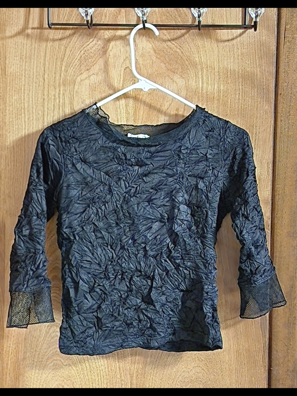 Women's Black Crinkled Mesh-Trim Blouse - Picture 2 of 3
